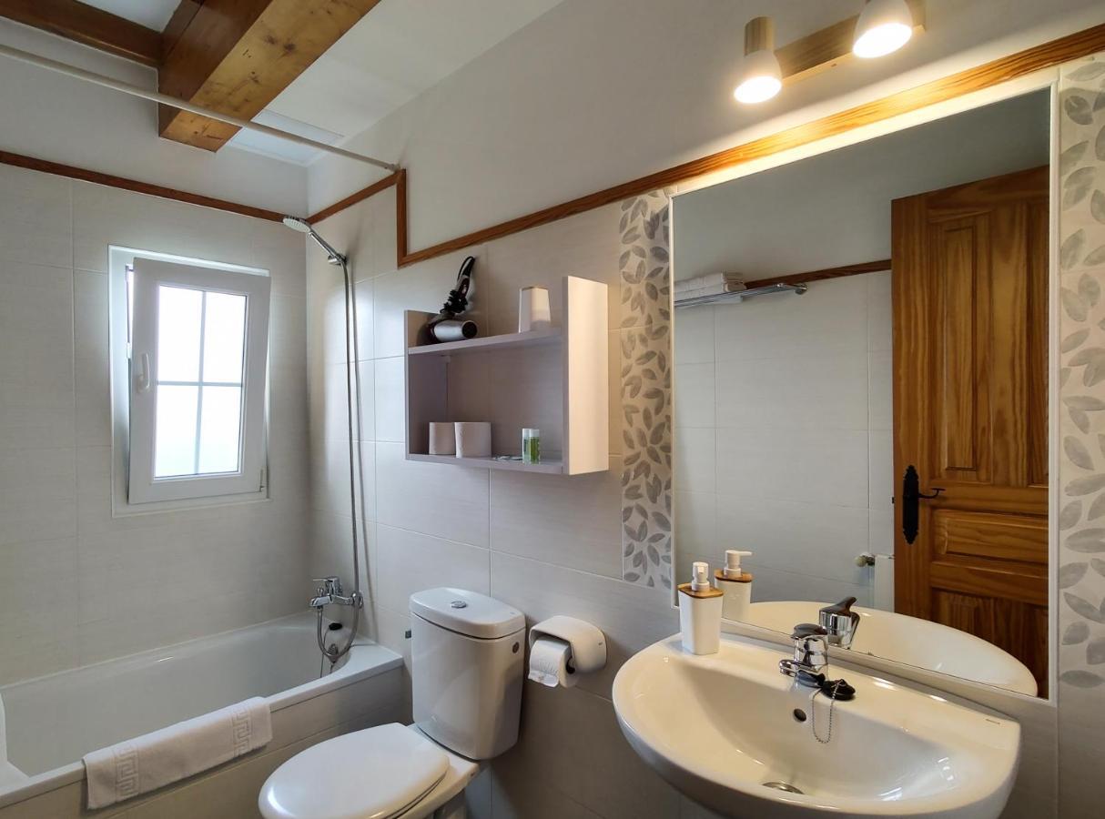 Apartamentos Corona Comillas Ngoại thất bức ảnh
